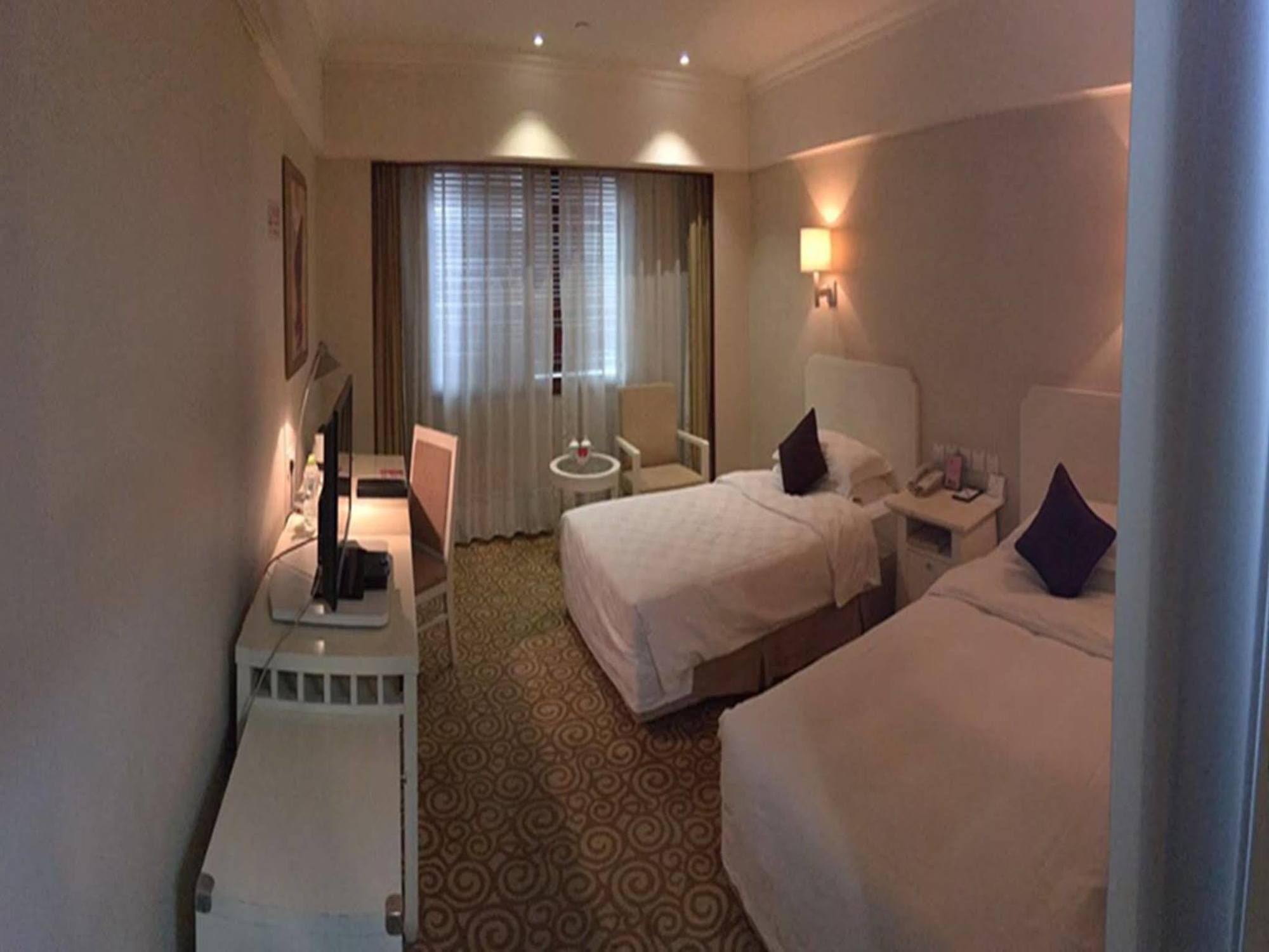 Beijing Spring Hotel Exterior foto